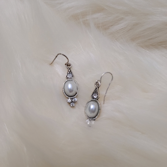 Boho Chic Vintage Inspired Earrings Sold As Set Only - Picture 5 of 6